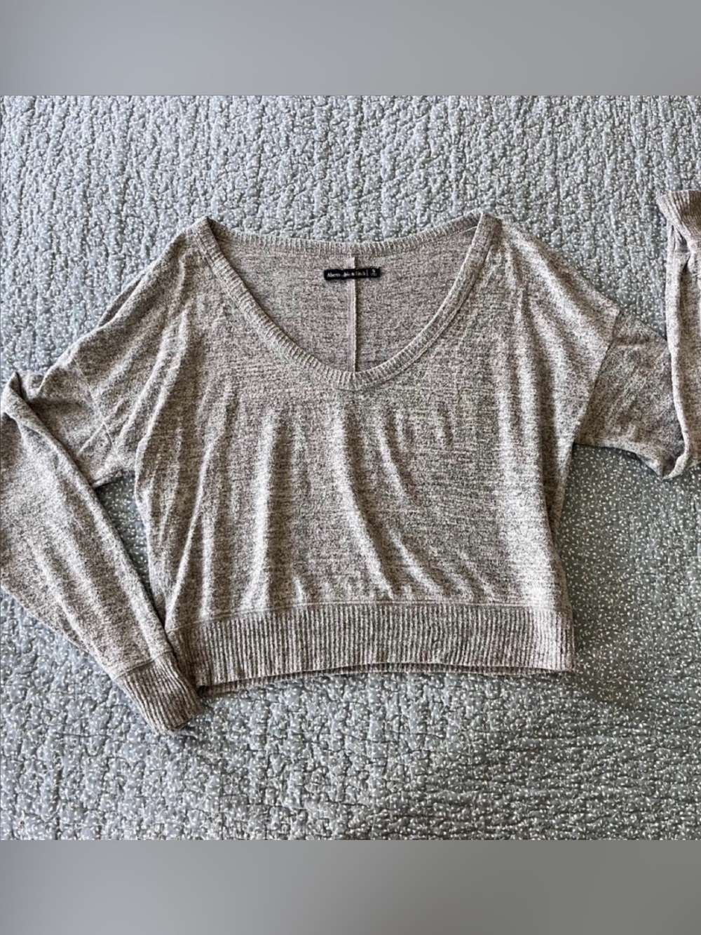 Abercrombie & Fitch V-Neck Sweater